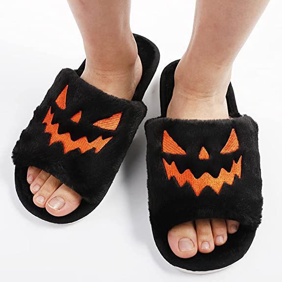 🎃❄️ Halloween Winter Cute Warm Home Slippers for Women 👻🌨️ janaila