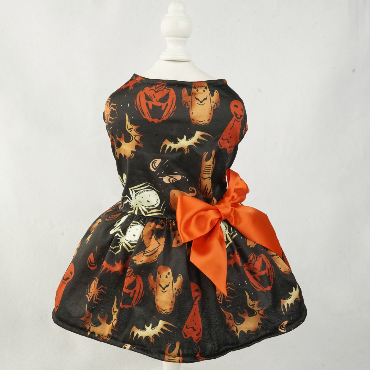 🎃🐾 Halloween Pumpkin Print Pet Dress: Adorable Attire for Small Dogs 🐾🎃 janaila